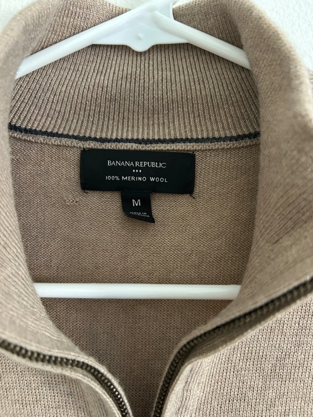 Banana Republic Merino Wool Quarter Zip Sweater Tan Medium